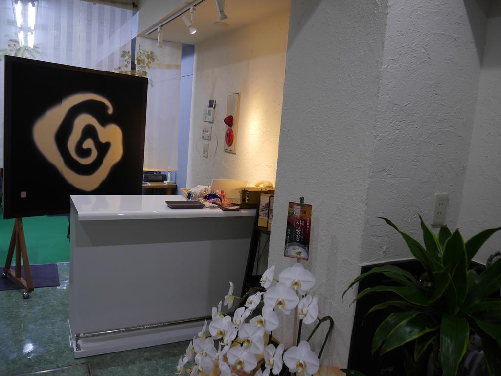 Sarangbang Hotell Kyoto Exteriör bild