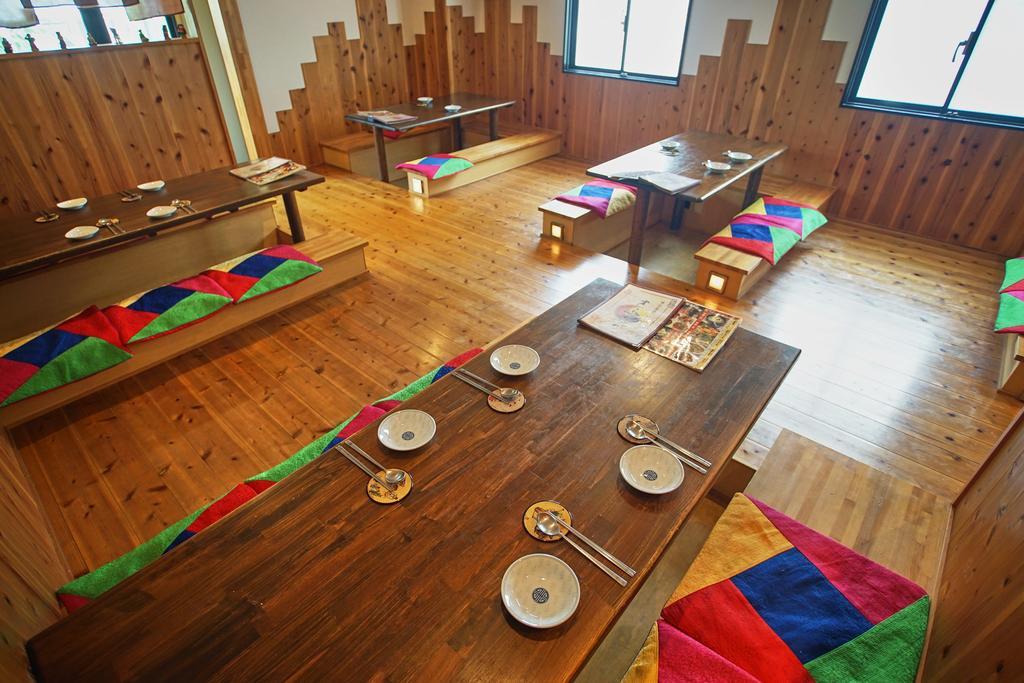 Sarangbang Hotell Kyoto Exteriör bild
